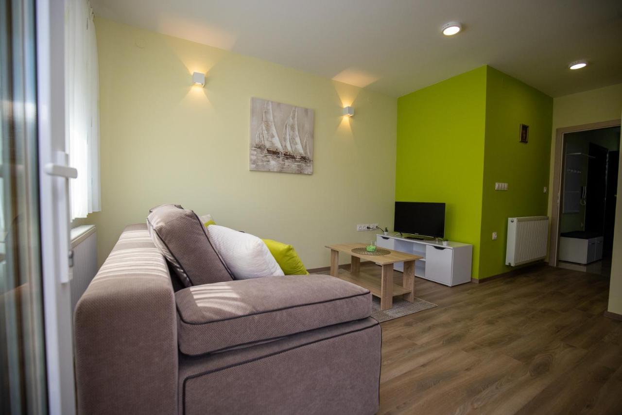 Apartmani San Martin 圣马丁娜穆里 外观 照片